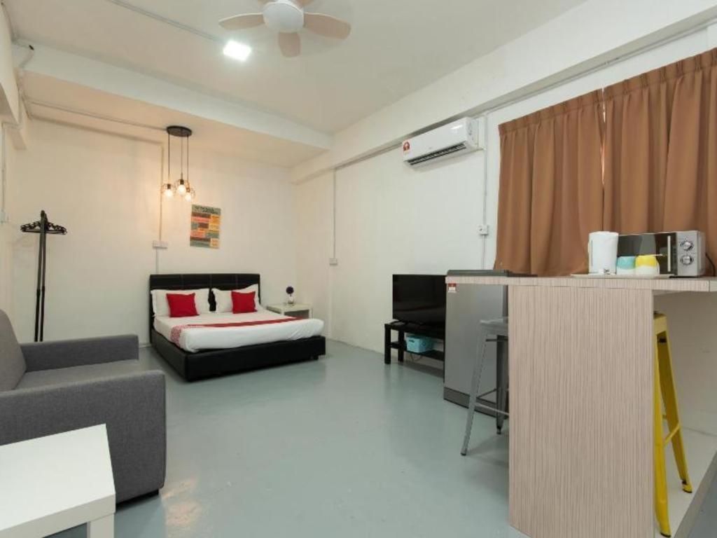Oyo 43993 Madsuite Kota Kinabalu Zewnętrze zdjęcie