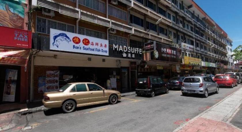 Oyo 43993 Madsuite Kota Kinabalu Zewnętrze zdjęcie